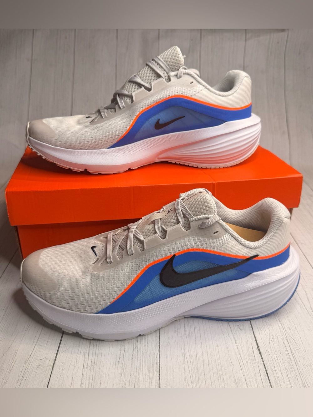 Nike Downshifter 14 Men’s Running Shoes Platinum Tint Blue Orange Sz 11